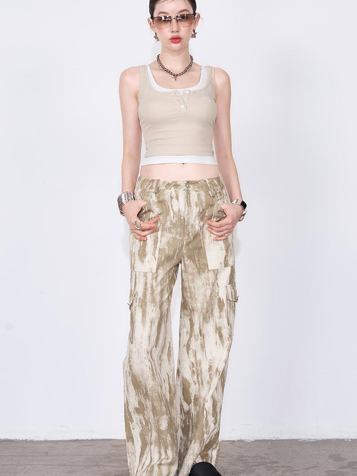 AFTADAWN Two Tone Layered Tank Top &amp; Distressed Cargo Pants Set