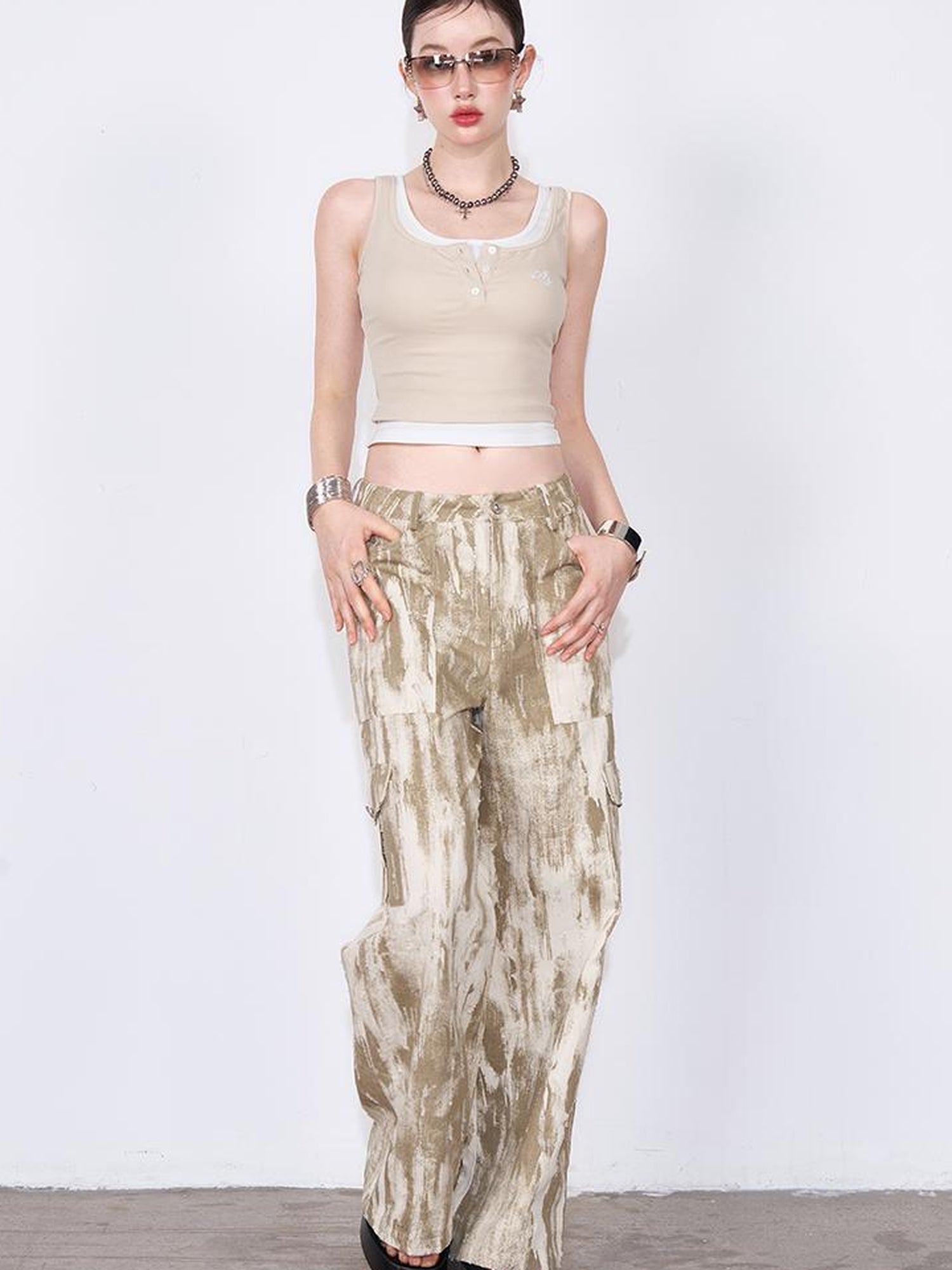 AFTADAWN Two Tone Layered Tank Top &amp; Distressed Cargo Pants Set