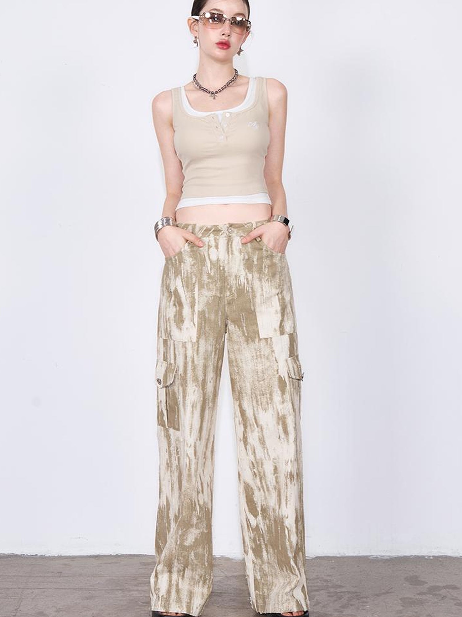 AFTADAWN Two Tone Layered Tank Top &amp; Distressed Cargo Pants Set