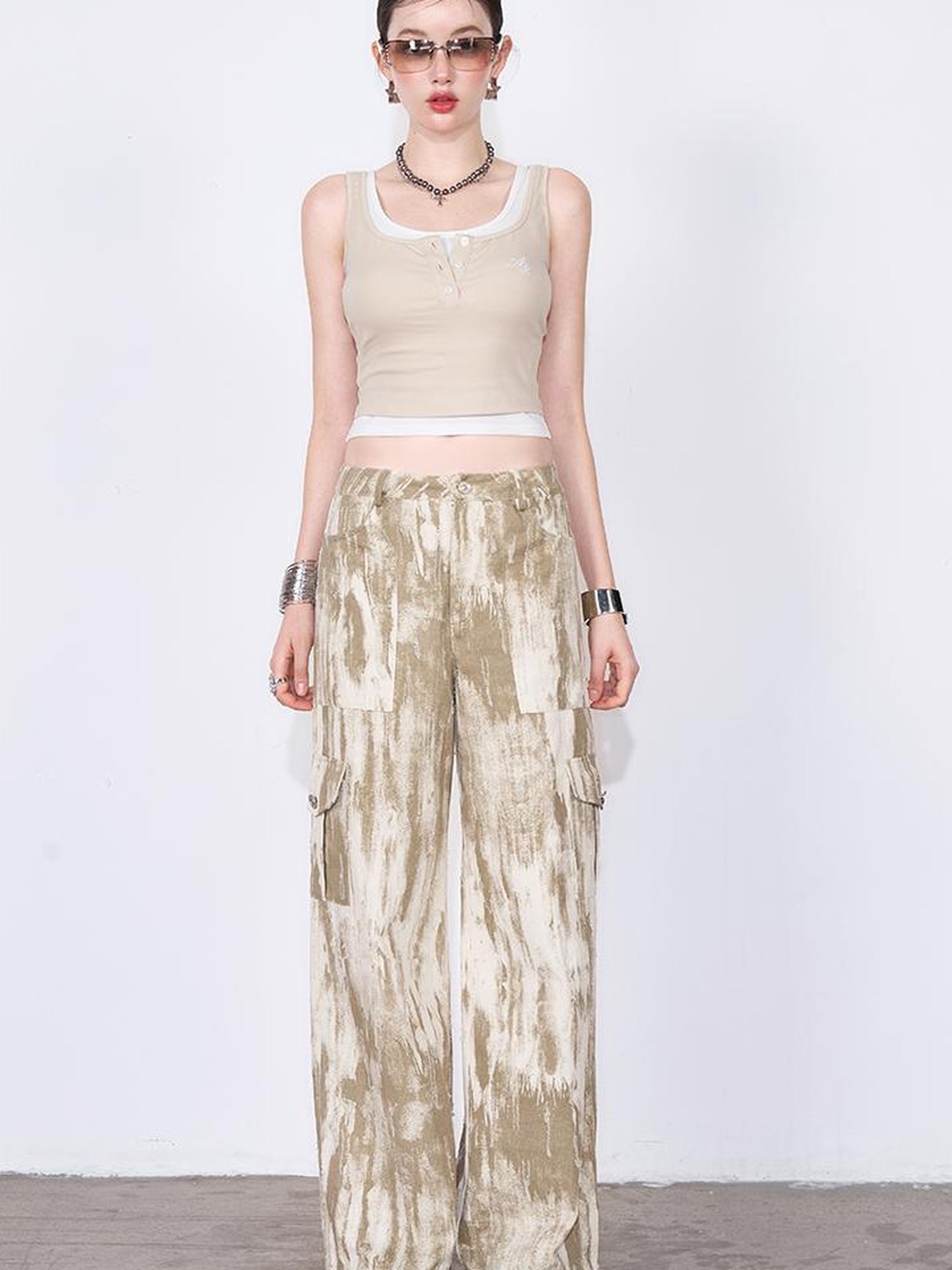 AFTADAWN Two Tone Layered Tank Top &amp; Distressed Cargo Pants Set