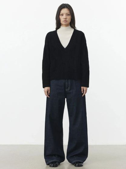 AFTADAWN V-Neck Cable Knit Wool Sweater Sweater