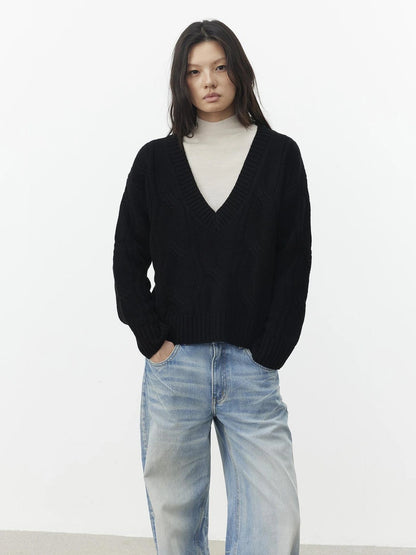 AFTADAWN V-Neck Cable Knit Wool Sweater Sweater
