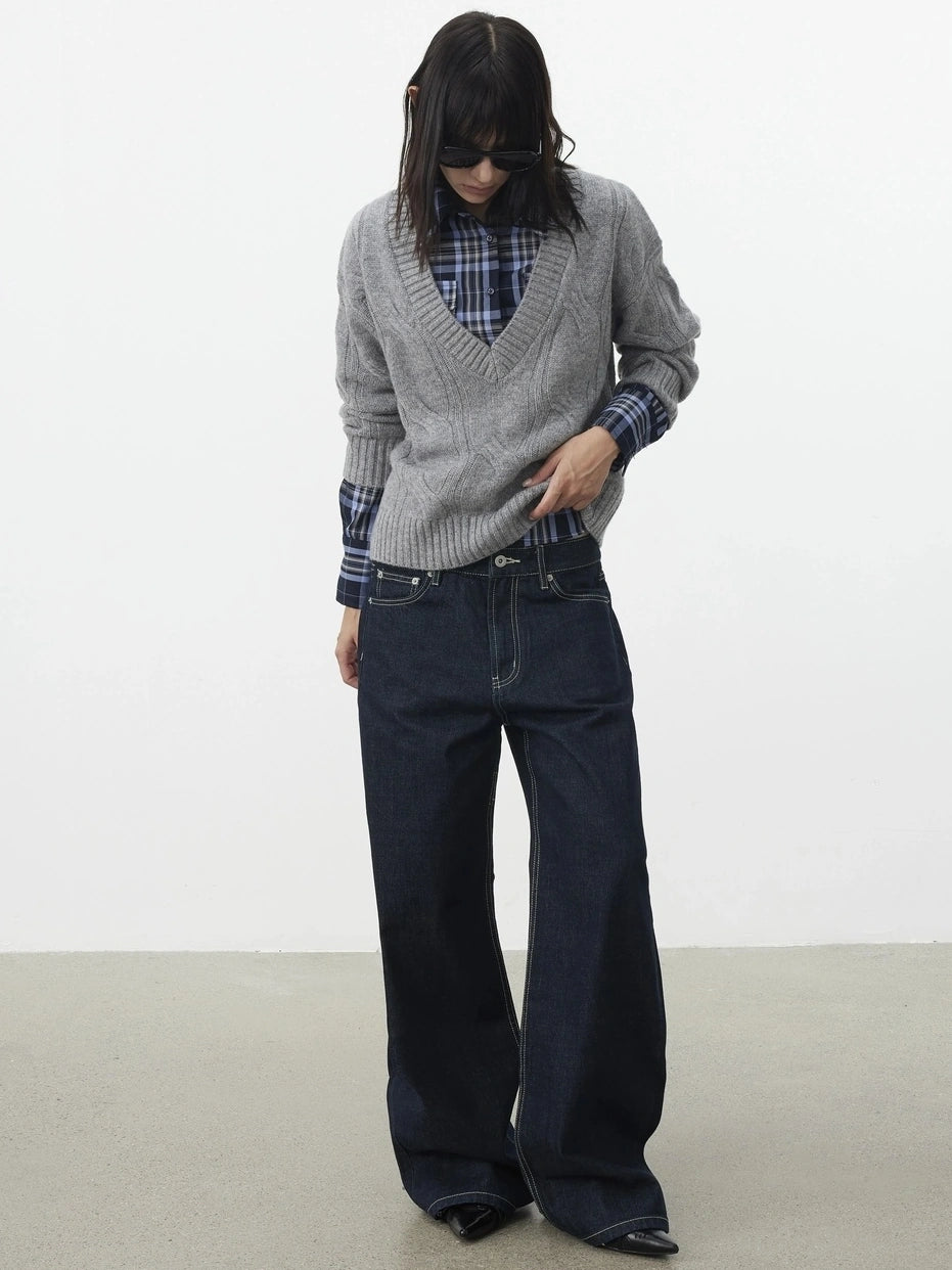 AFTADAWN V-Neck Cable Knit Wool Sweater Sweater