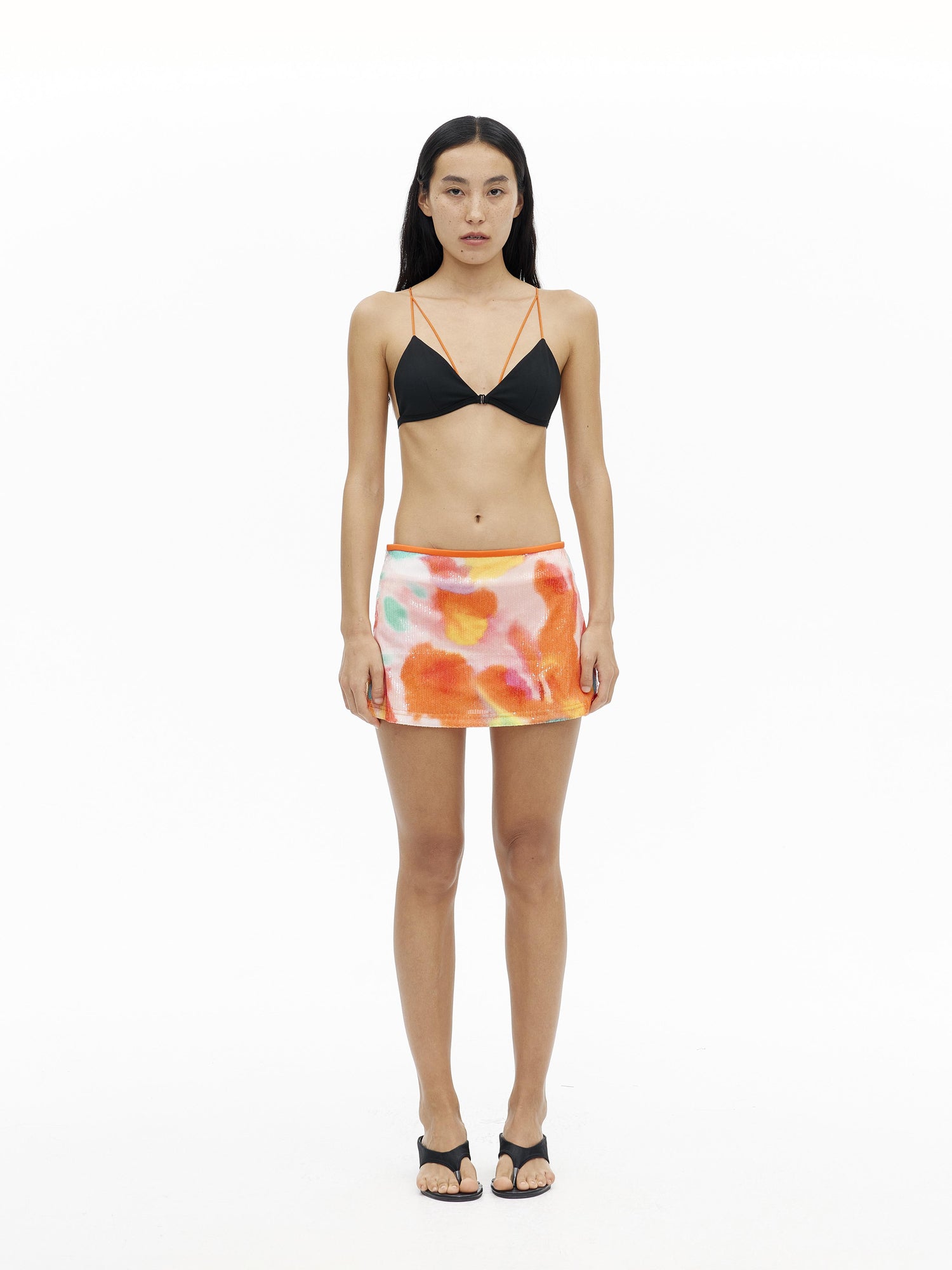 AFTADAWN V-Neck Camisole With Contrast Spaghetti Strap And Built-In Padding