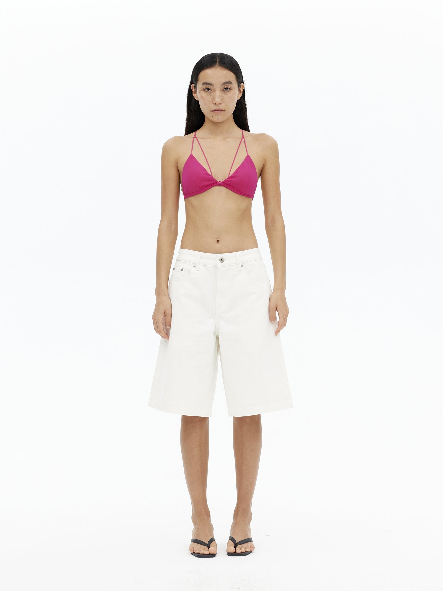 AFTADAWN V-Neck Camisole With Contrast Spaghetti Strap And Built-In Padding
