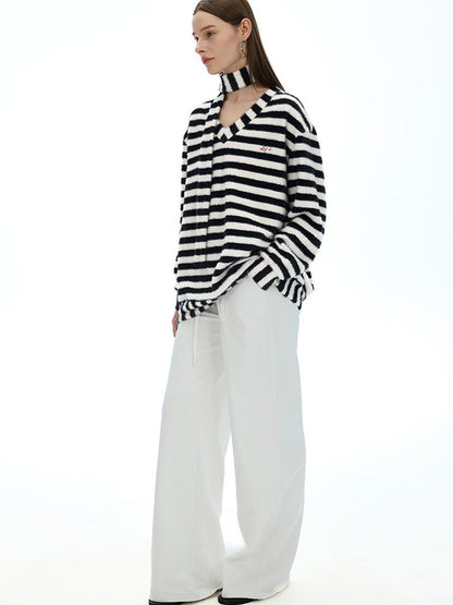 AFTADAWN V-Neck Striped Knit Sweater With Detachable Scarf