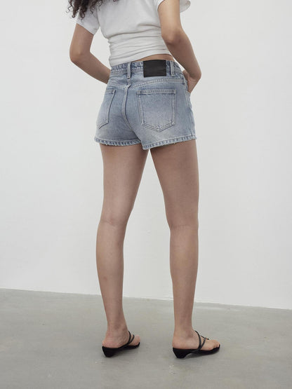 AFTADAWN Vintage Washed Low Rise Denim Shorts With Frayed Hem
