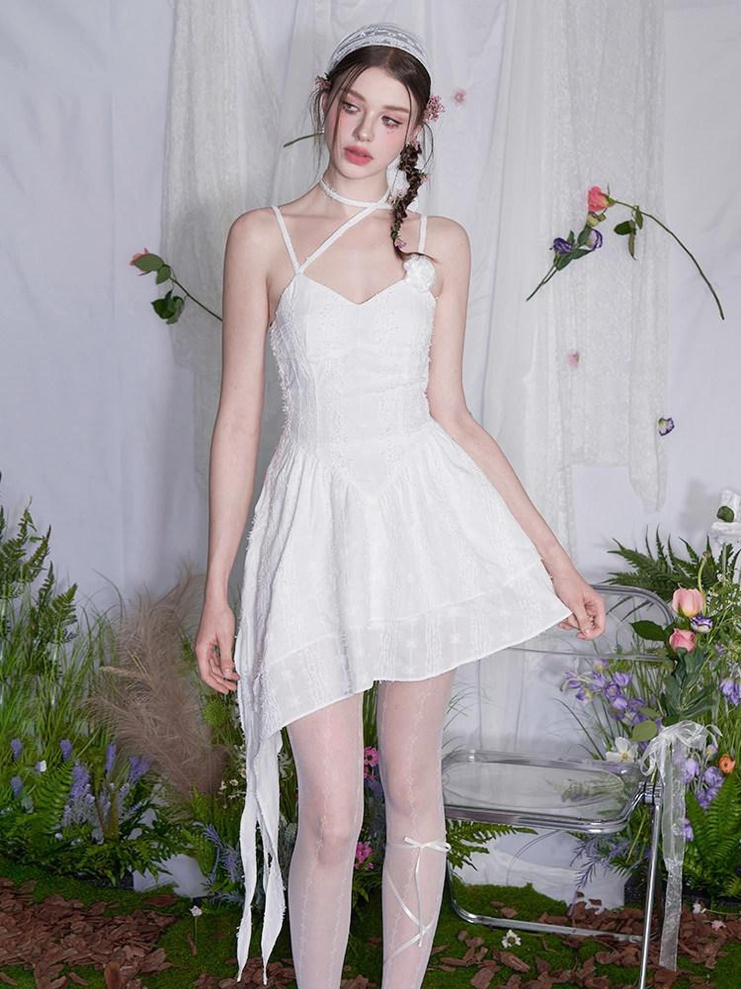 AFTADAWN White 3d Rose Ruched Asymmetrical V-neck Women&