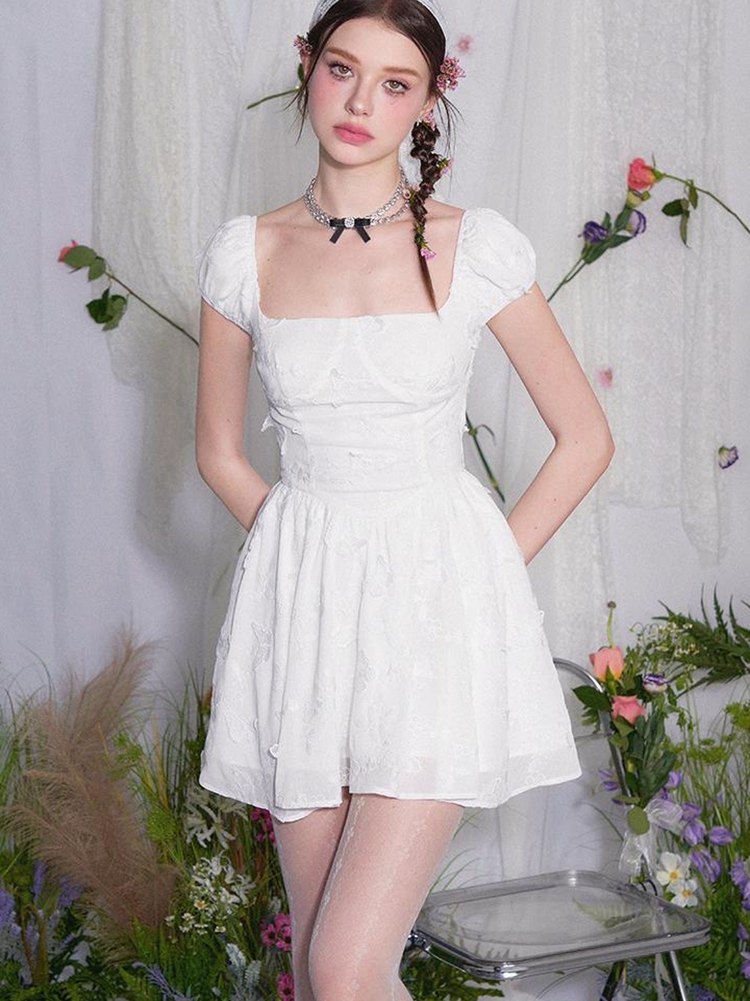 White Gardenia Butterfly Embroidered Dress V-neck T-shirt Long-Sleeve