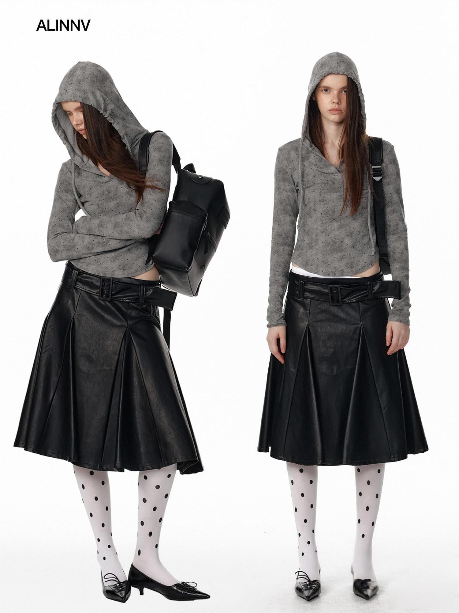 ALINNV Black Flared Low Waist Loose Aline Silhouette Belted Women&