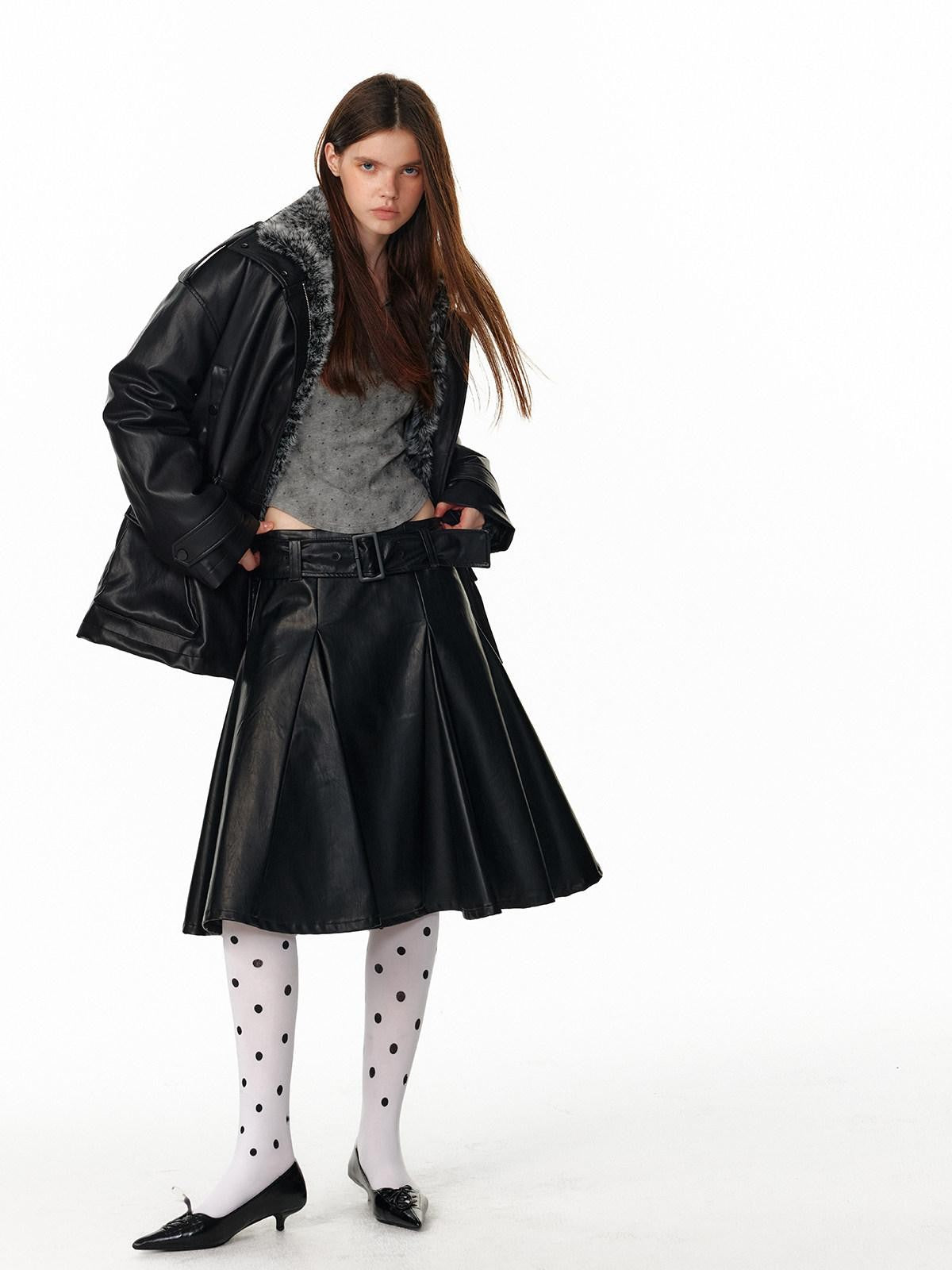 ALINNV Black Flared Low Waist Loose Aline Silhouette Belted Women&