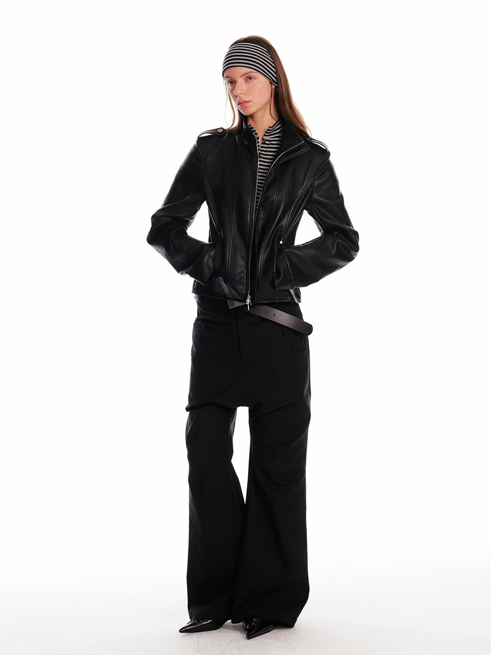 ALINNV Black Studded Stand Collar Slim Fit Pu Women&