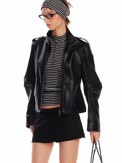 ALINNV Black Studded Stand Collar Slim Fit Pu Women&