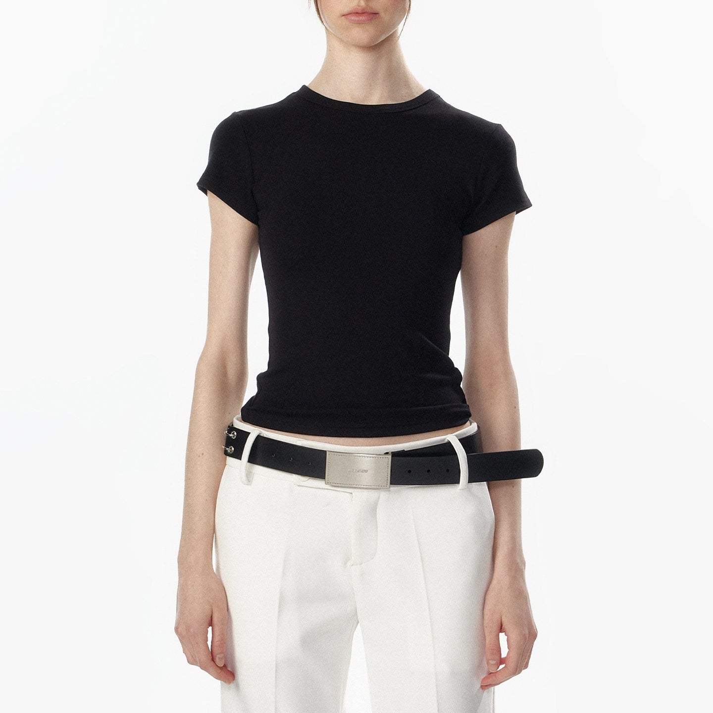 ALINNV_Cropped_Hourglass_Slim_Fit_Crew_Neck_Women&