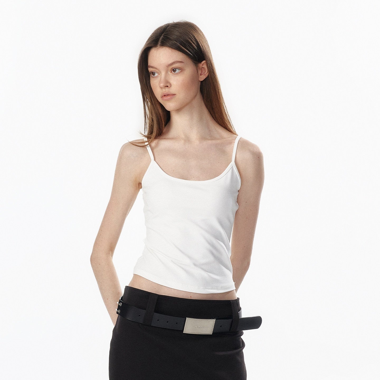 ALINNV_Cropped_Racerback_U_Neck_Women&