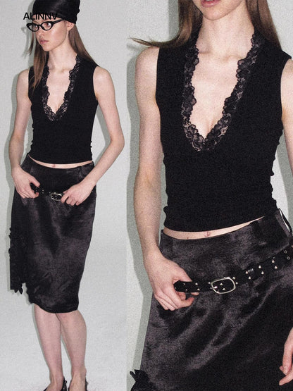 ALINNV Cropped Strappy Deep V Lace Slim Short Camisole Women&