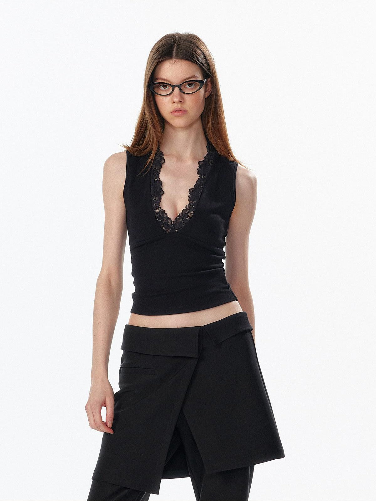ALINNV Cropped Strappy Deep V Lace Slim Short Camisole Women&