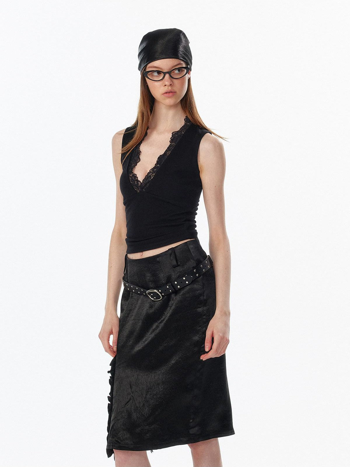 ALINNV Cropped Strappy Deep V Lace Slim Short Camisole Women&
