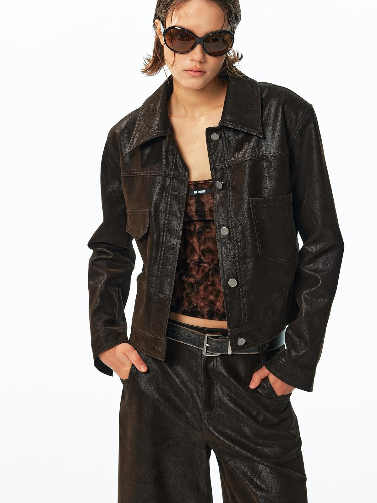 ALINNV Flocked Collared Retro Straight Fit Women&