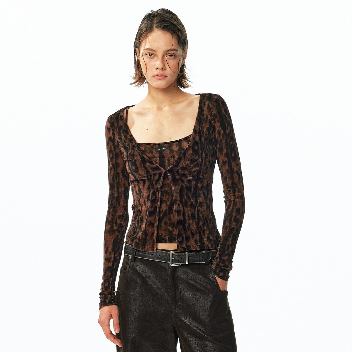 ALINNV_Flocked_Mesh_Leopard_Print_U_Neck_Slim_Fit_Women&