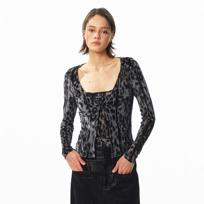 ALINNV_Flocked_Mesh_Leopard_Print_U_Neck_Slim_Fit_Women&