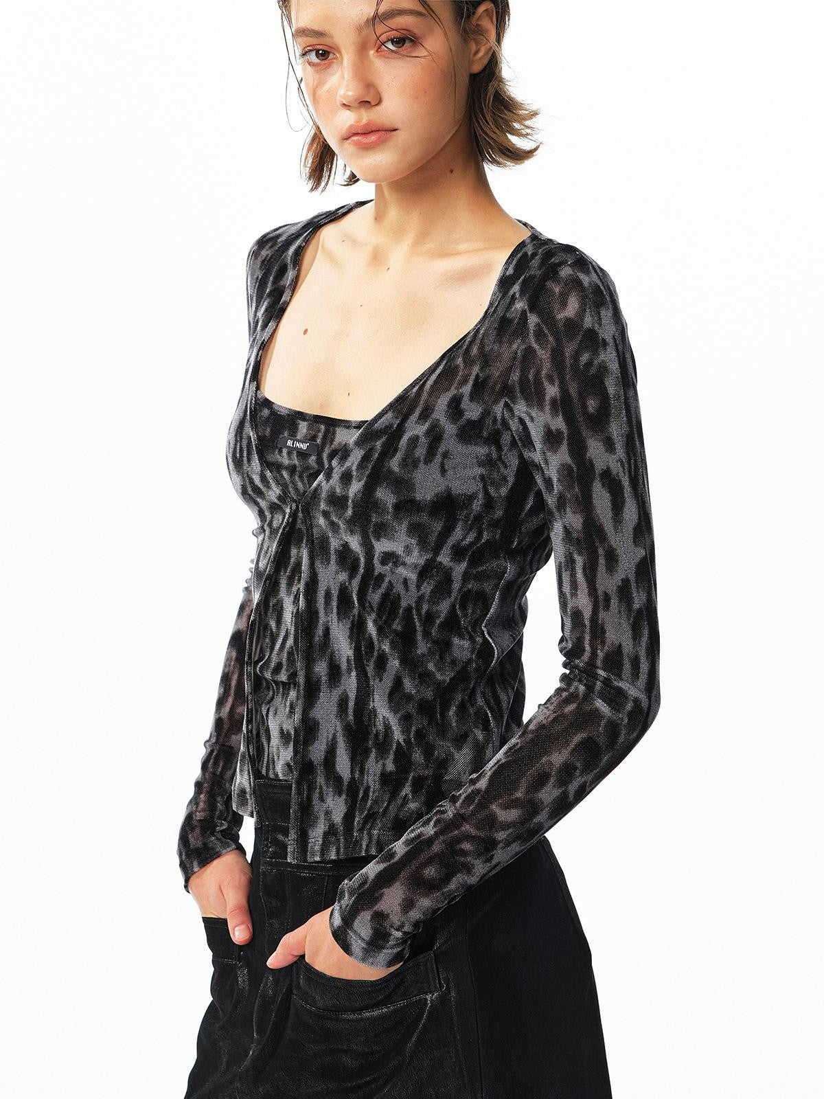 ALINNV Flocked Mesh Leopard Print U Neck Slim Fit Women&
