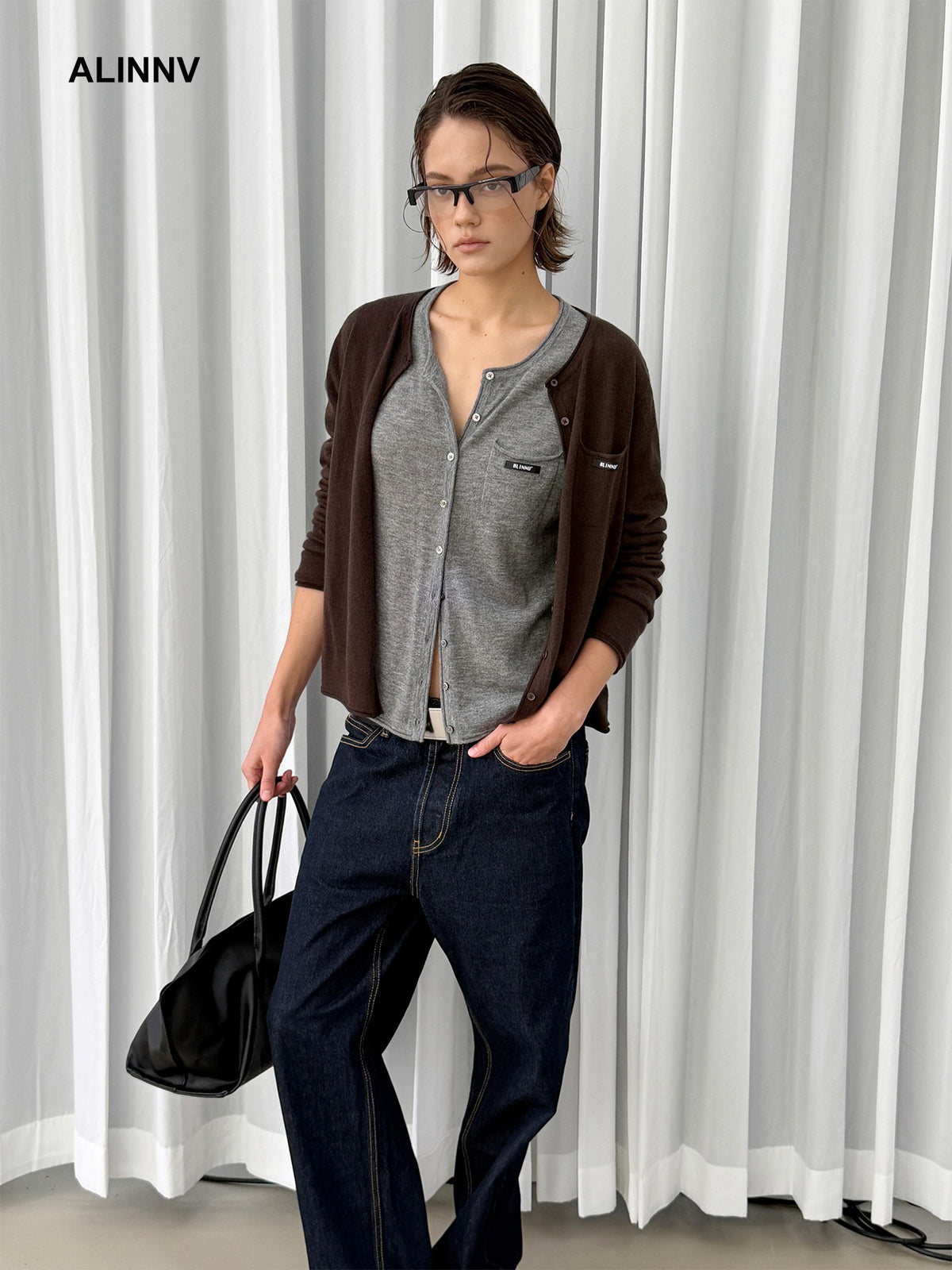 ALINNV_Knitted_Wool_Women&