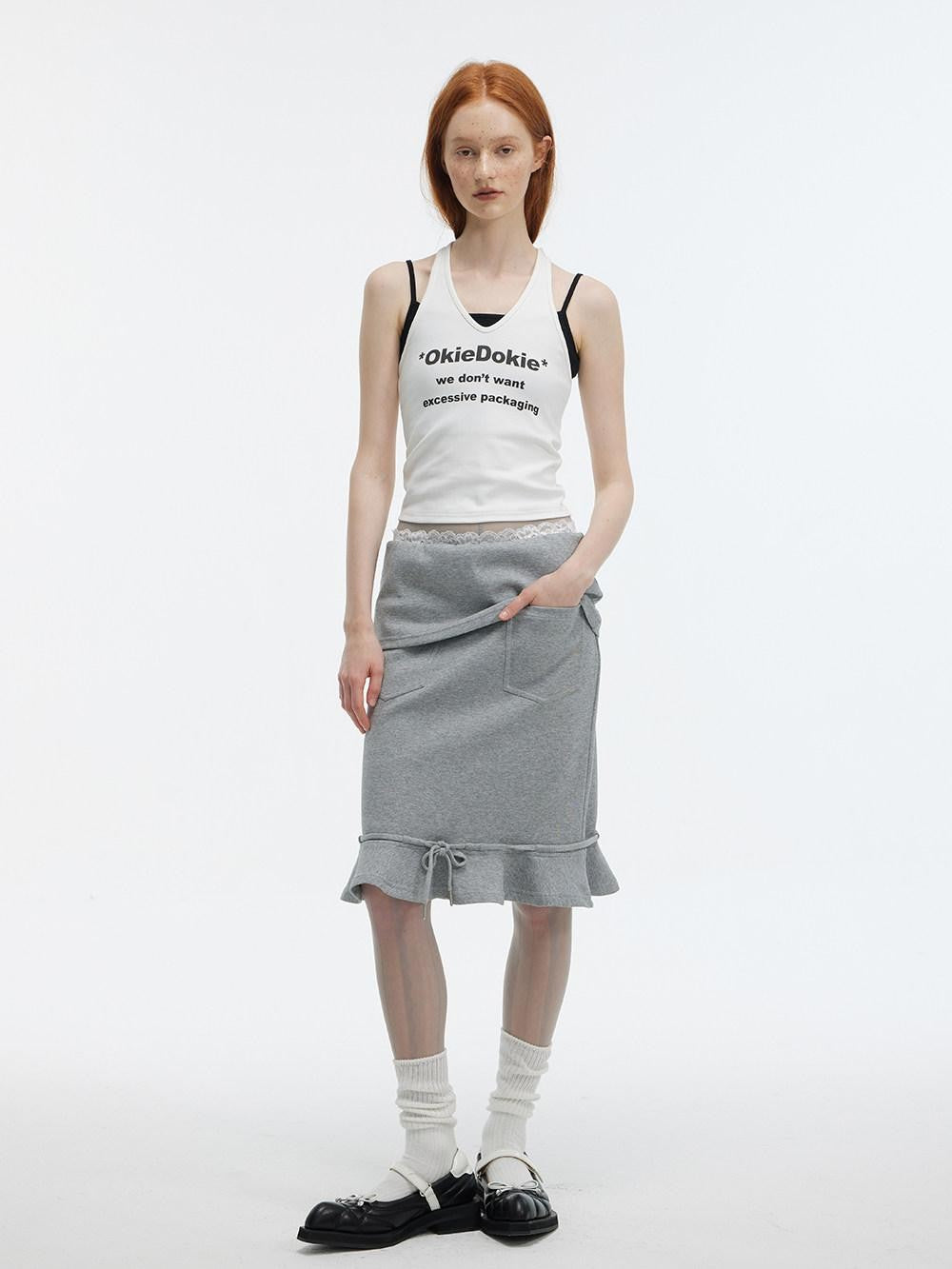ALINNV Letter Print Halter Neck Cropped Slim Fit Women&