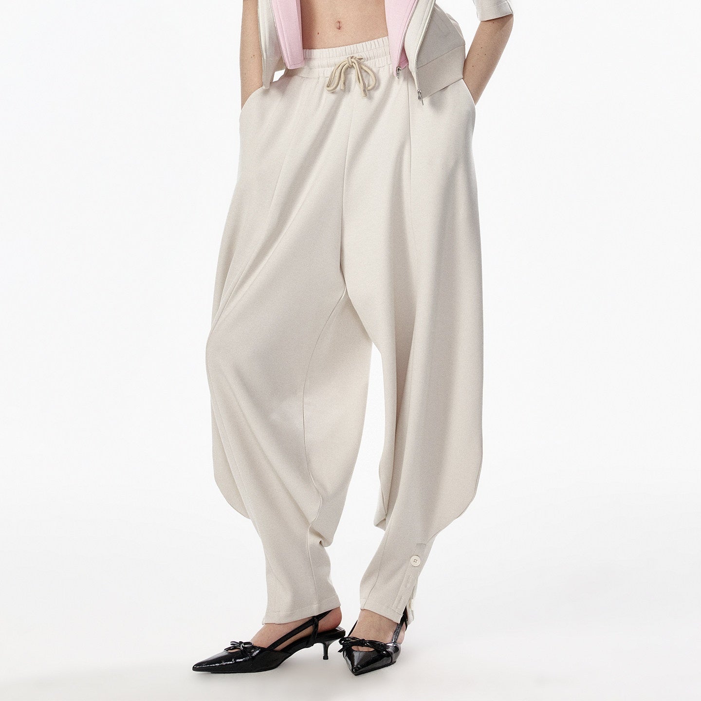 ALINNV_Oatmeal_Gray_Structured_Cut_Wide_Split_Hem_Women&