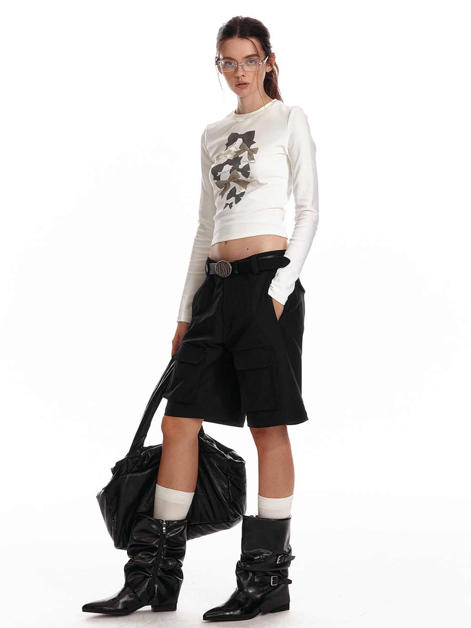 ALINNV STUDIO Bow Print Fitted Long Sleeve Tee