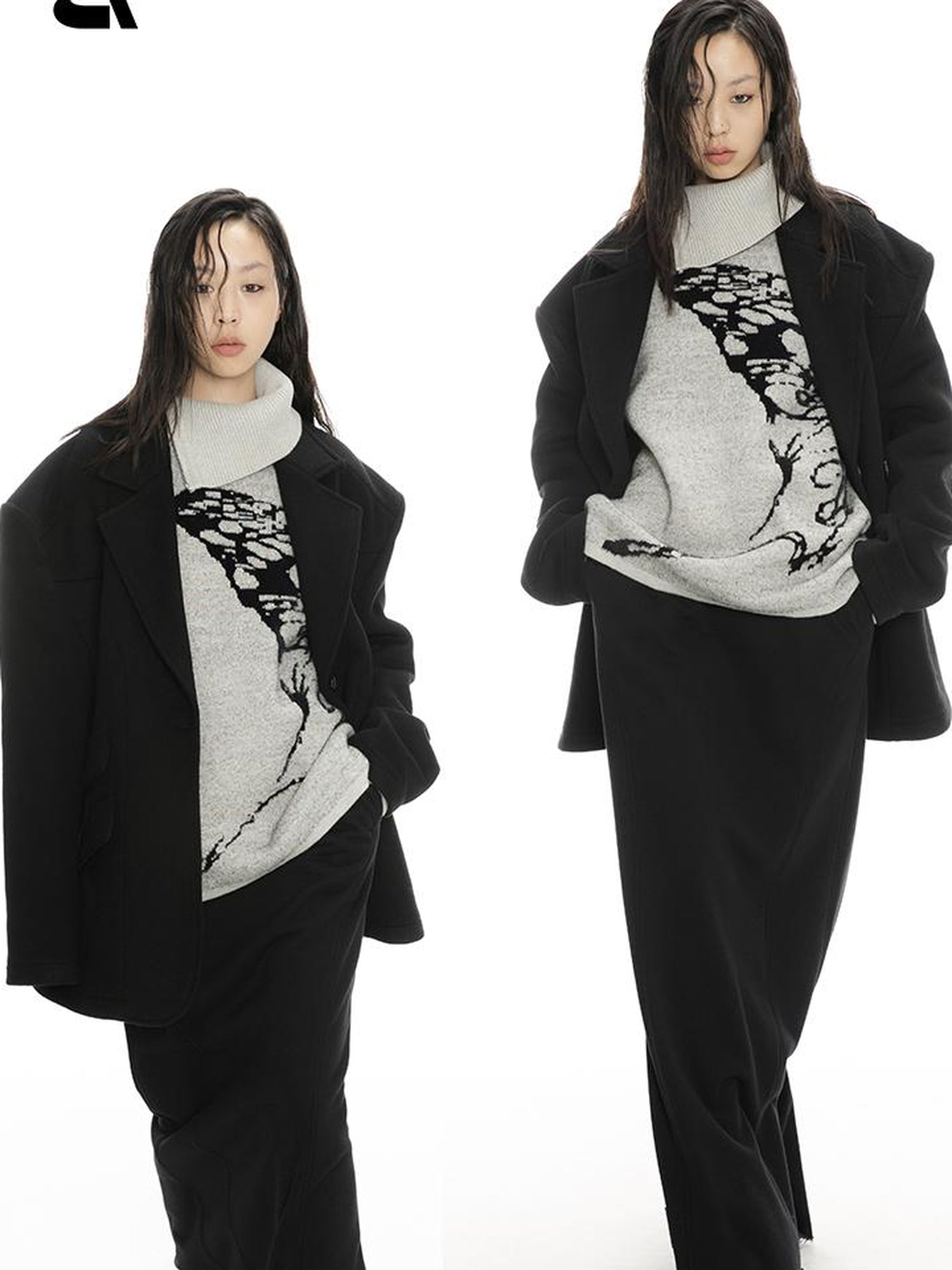 ALINNV STUDIO Butterfly Silhouette Semi Zip Loose Knit Sweater
