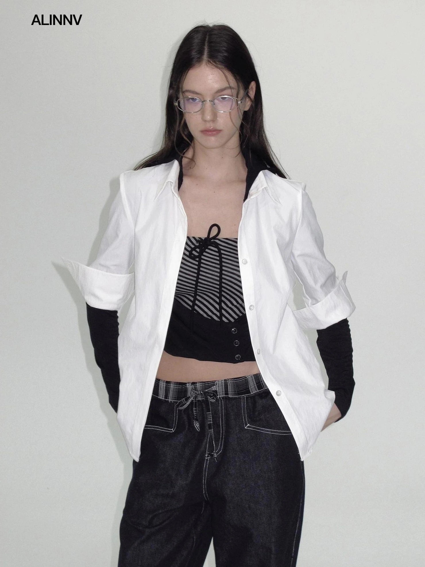 ALINNV STUDIO Classic Cropped Turn Cuff Shirt Shirts