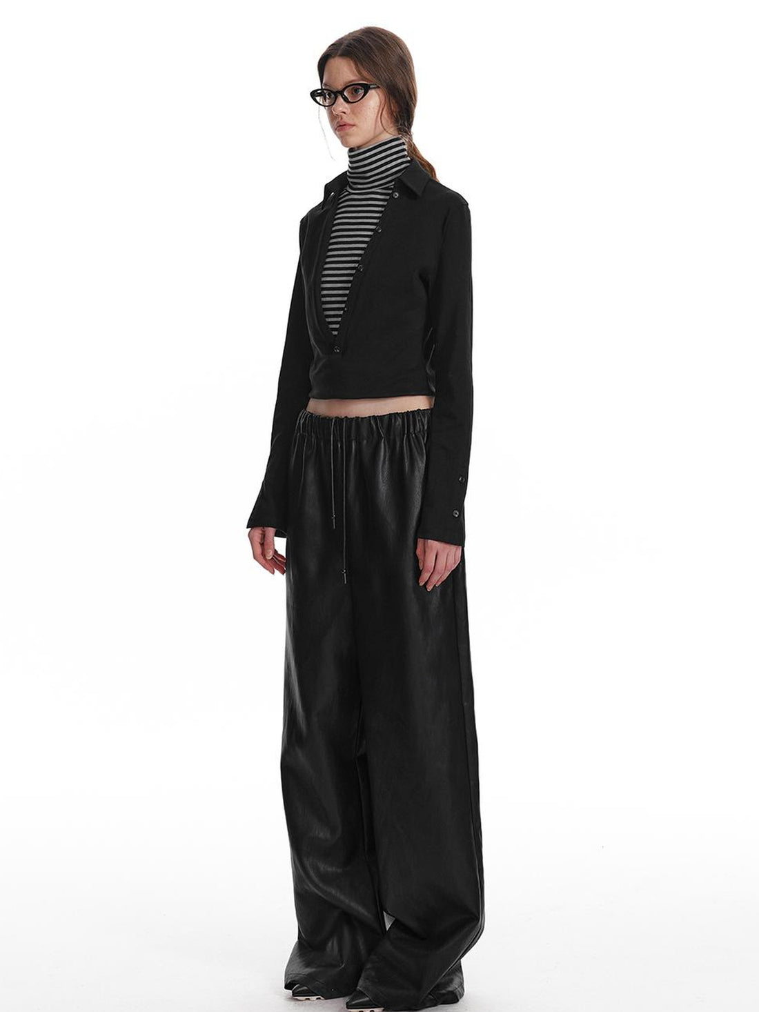 ALINNV STUDIO Fitted Mock Neck Two Layer Top With Split Cuff