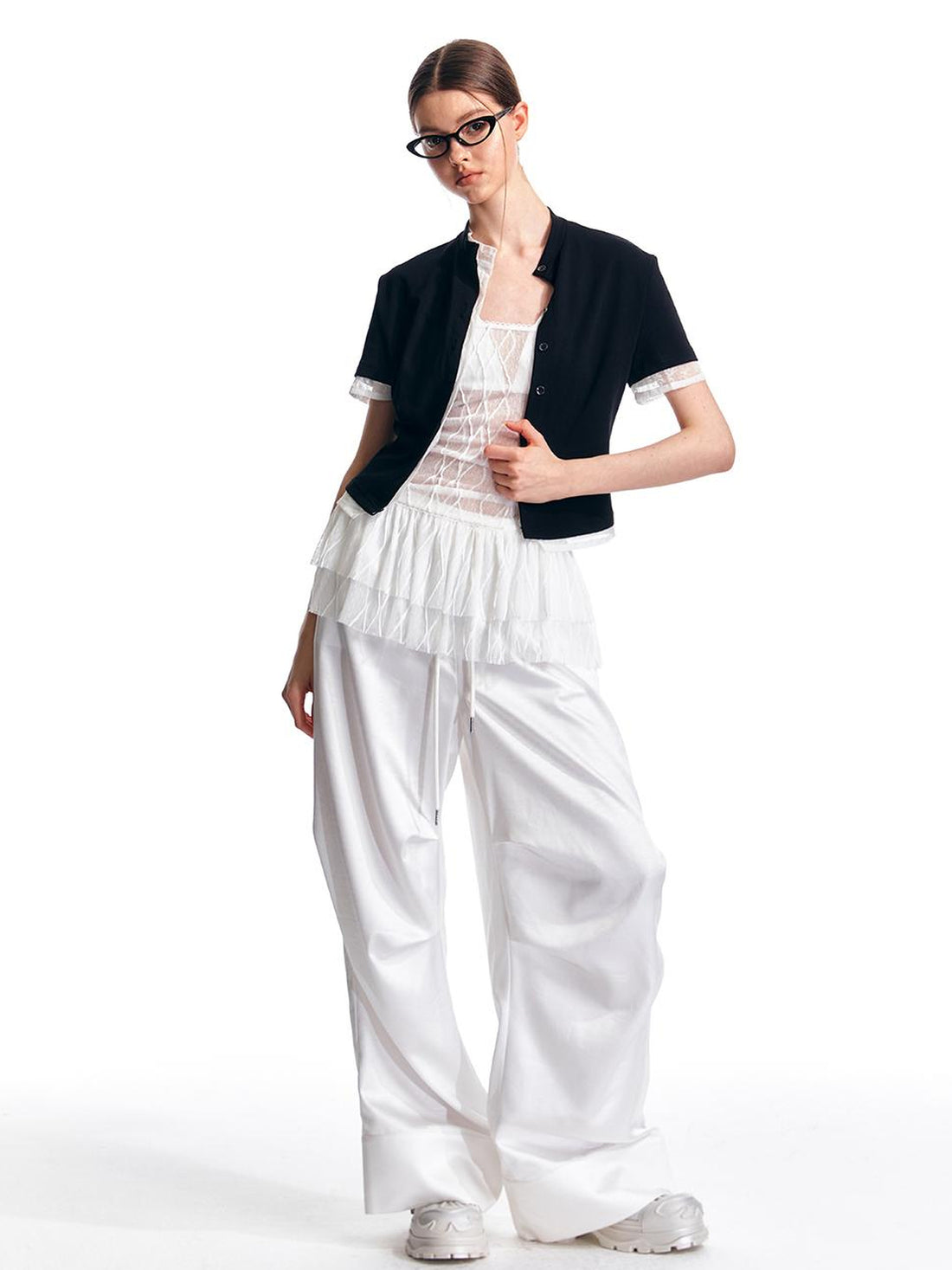 ALINNV STUDIO Low Rise Relaxed Trousers with Elastic Waist