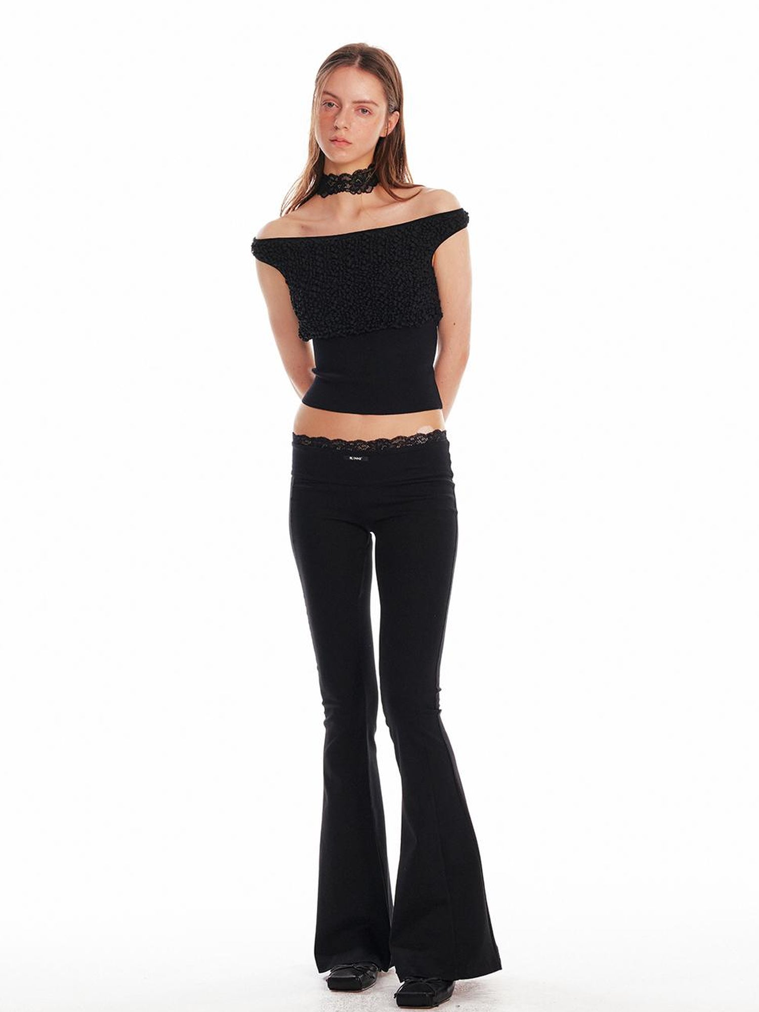 ALINNV STUDIO Low Waist Lace Panel Stretch Flare Pants