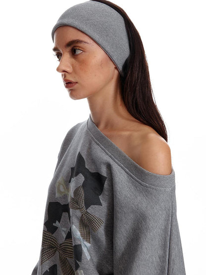 ALINNV STUDIO Off Shoulder Bow Print Slouchy Sweatshirt