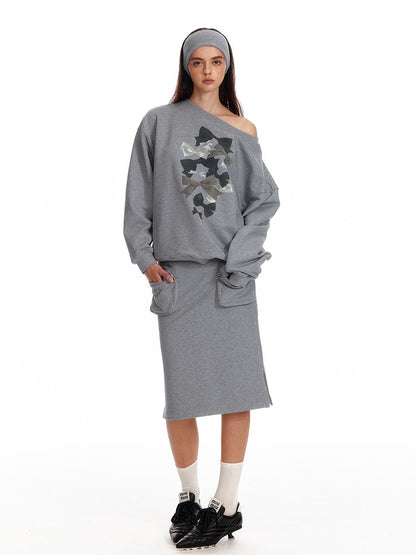 ALINNV STUDIO Off Shoulder Bow Print Slouchy Sweatshirt