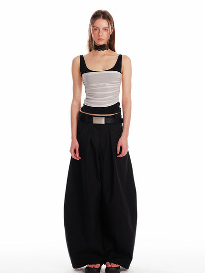 ALINNV STUDIO Pleated Sleeveless Tank Top With Contrast Trim