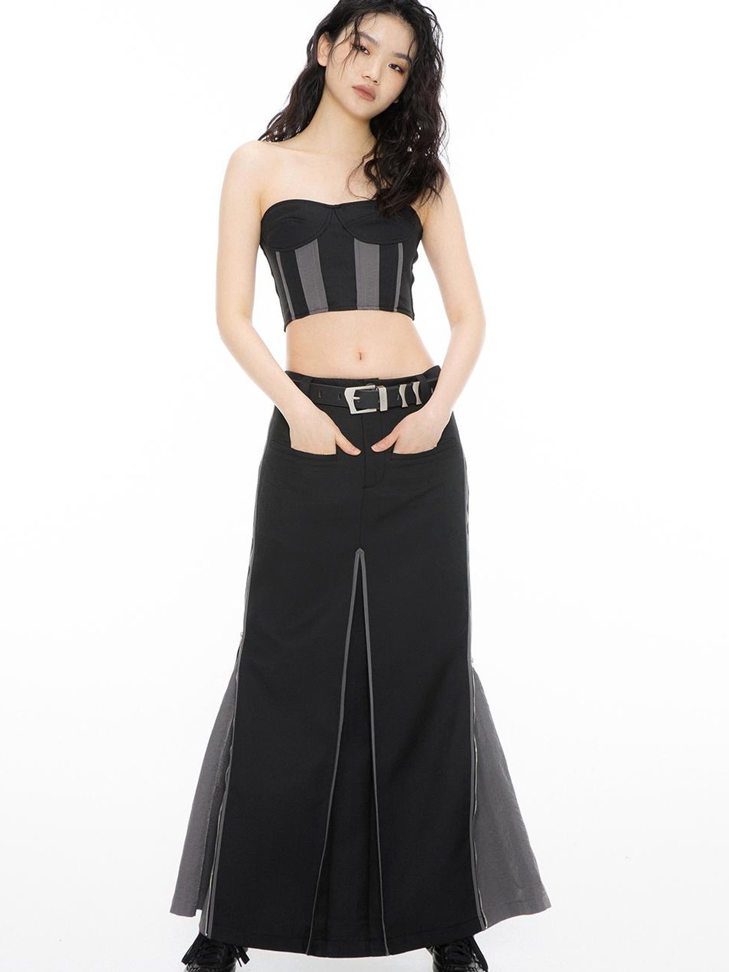 ALINNV STUDIO Ribbed Motorcycle Bandeau Top With Detailing