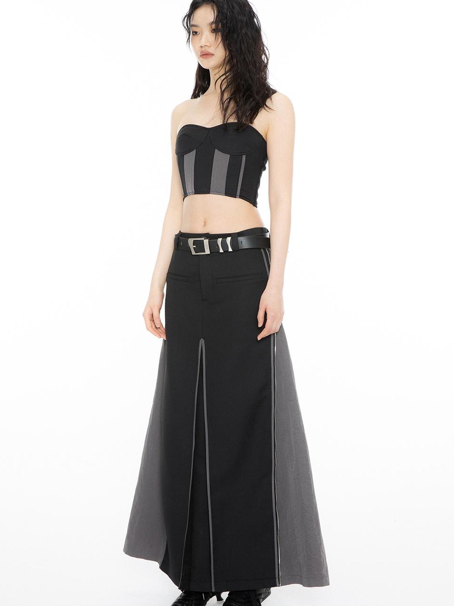 ALINNV STUDIO Ribbed Motorcycle Bandeau Top With Detailing