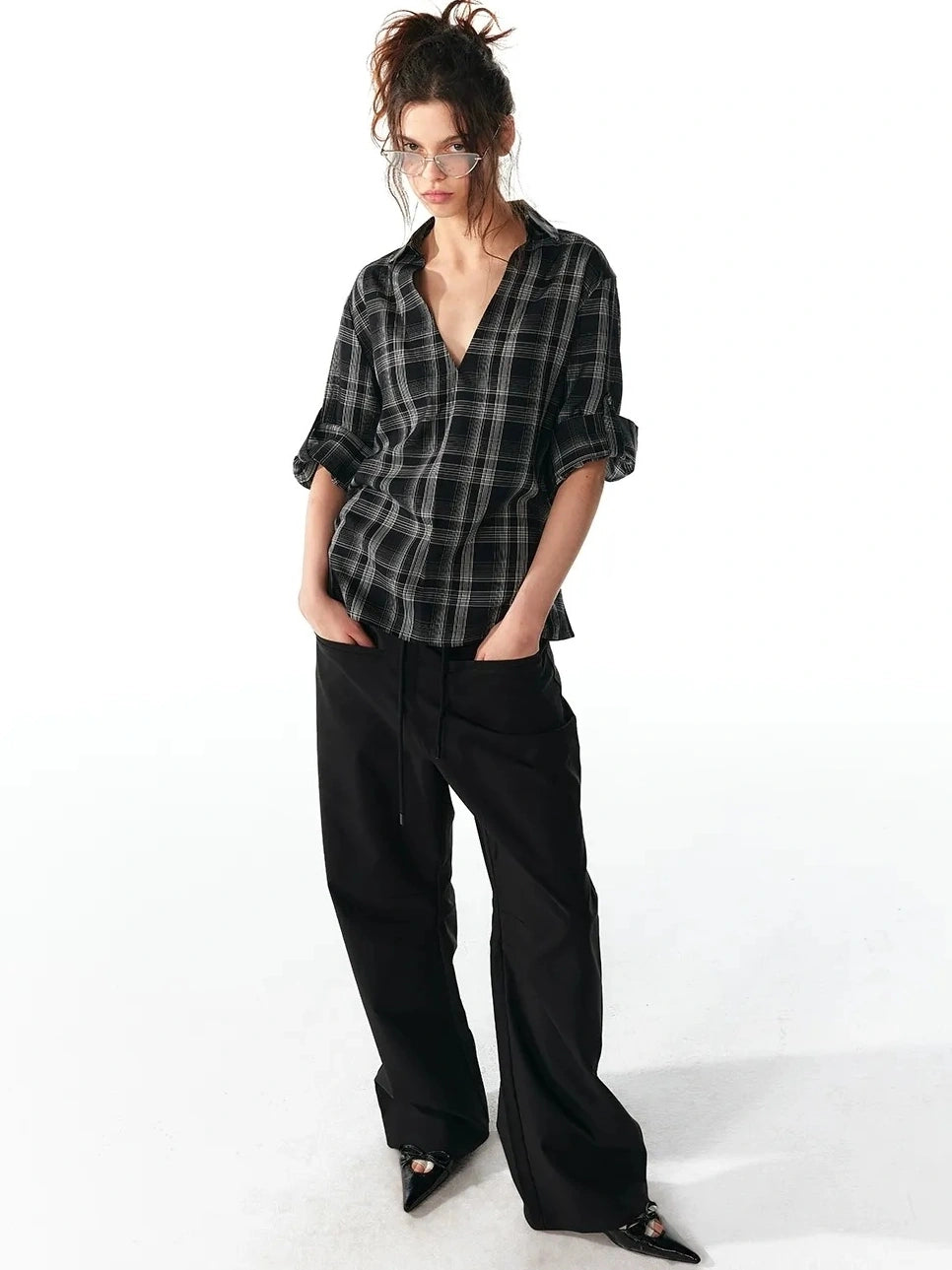 ALINNV STUDIO V-Neck Checked Shirt With Roll-Up Sleeves Shirts