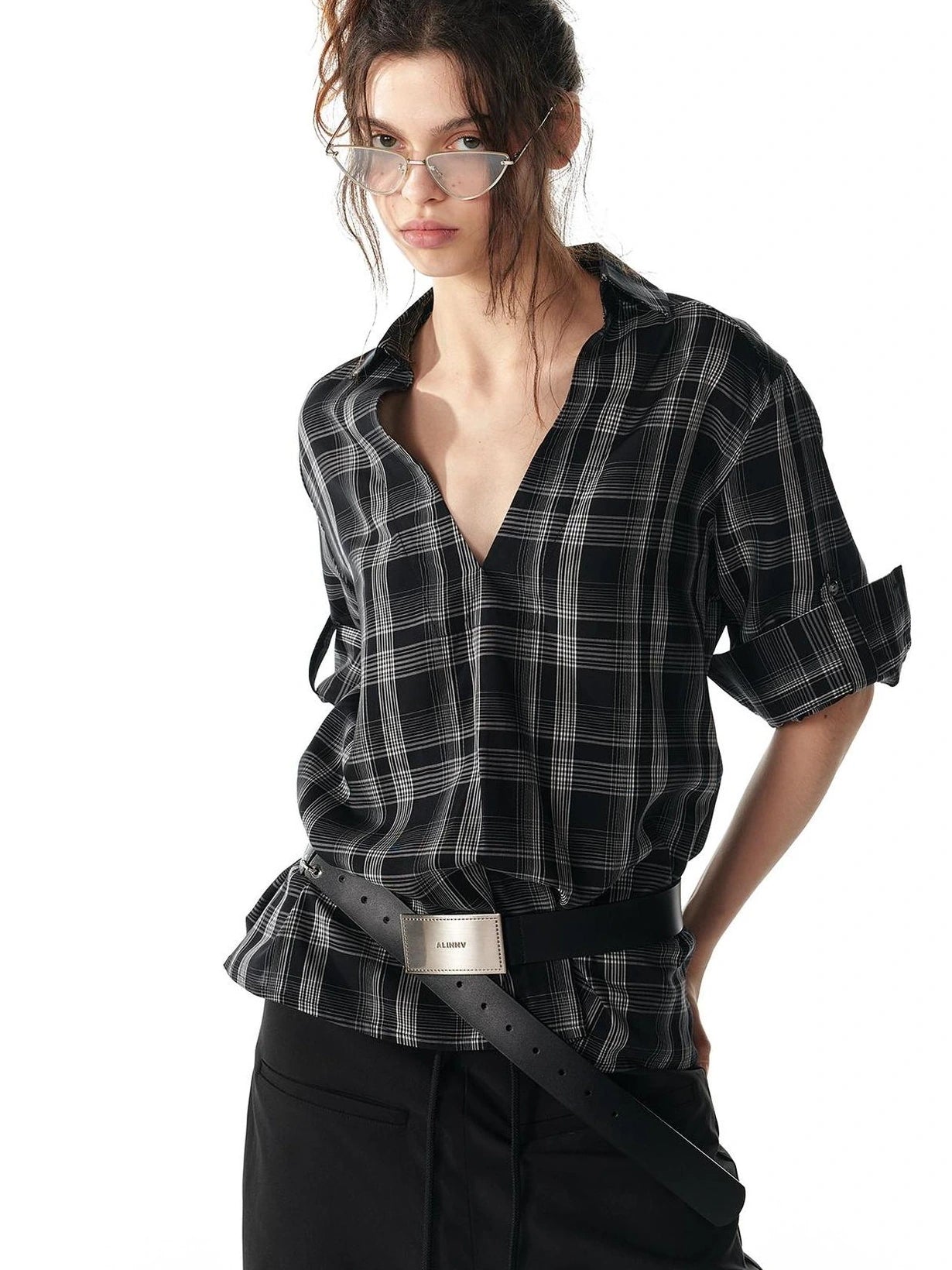 ALINNV STUDIO V-Neck Checked Shirt With Roll-Up Sleeves Shirts