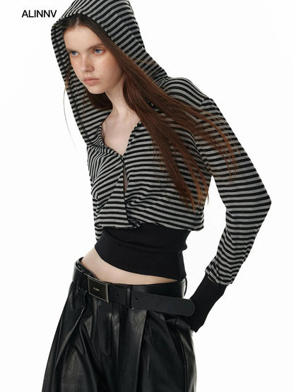 ALINNV STUDIO V-Neck Striped Ribbed Hooded Wool Sweater T-shirt