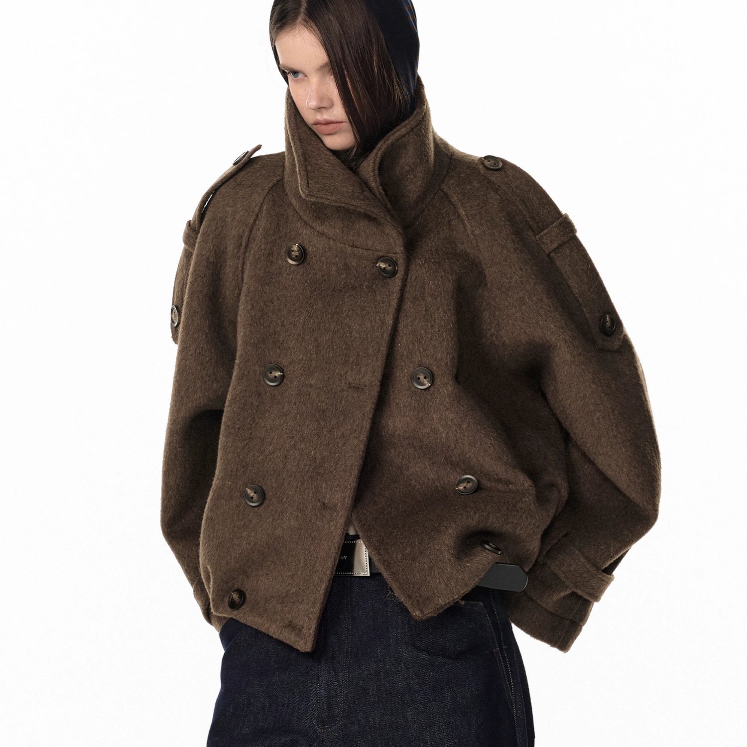 ALINNV_STUDIO_Vintage_Short_Wool_Coat_With_Large_Lapel_MISSTT