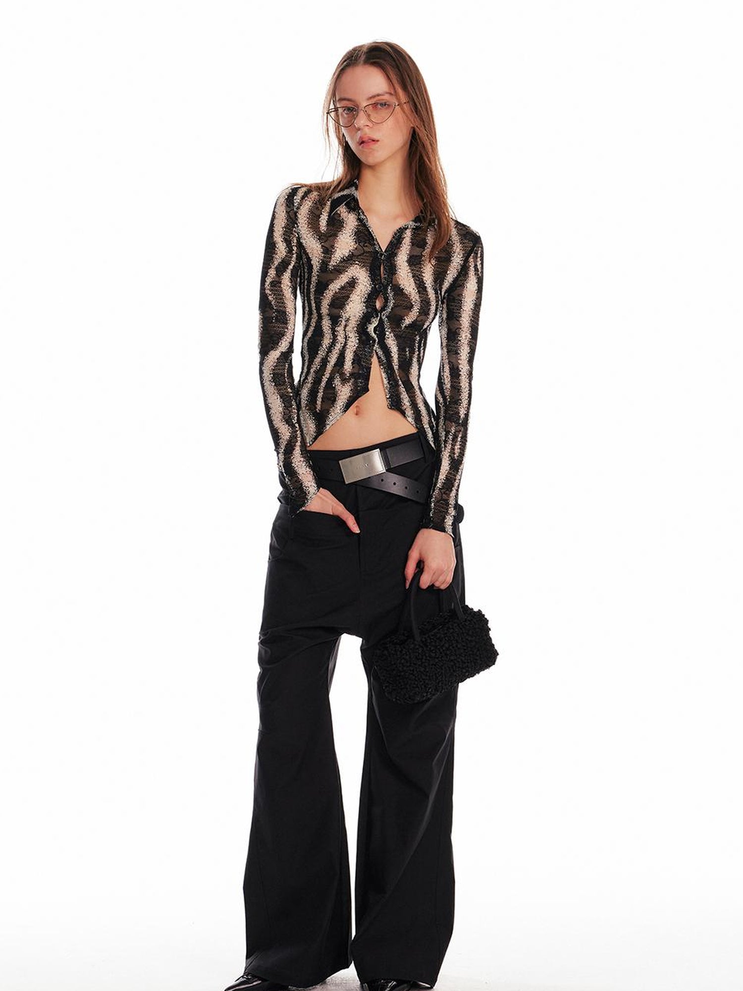 ALINNV STUDIO Zebra Print Stretch Fitted V Neck T Shirt Long Sleeve