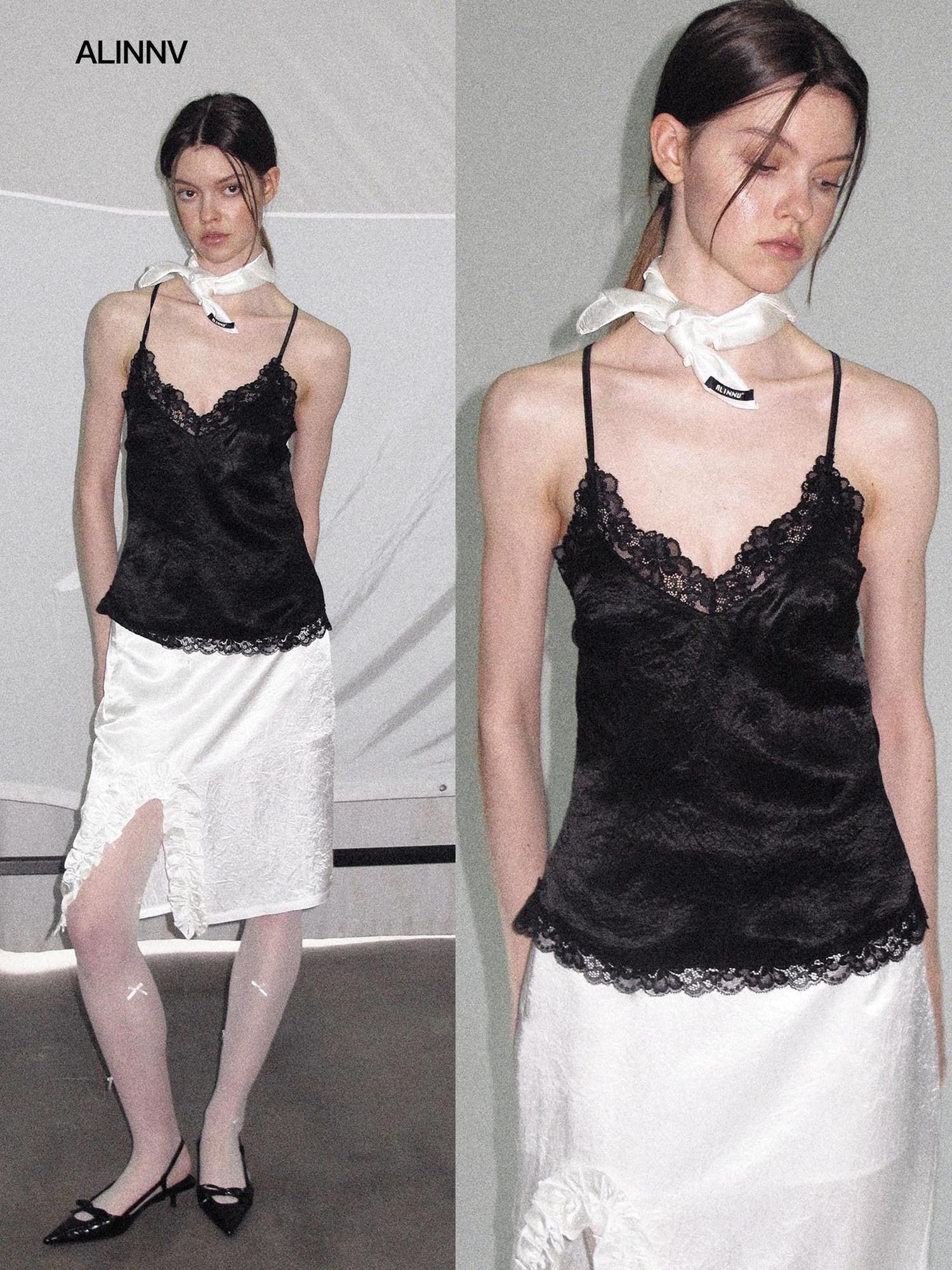 ALINNV Satin Lace Backless V-neck Short Straight Women&
