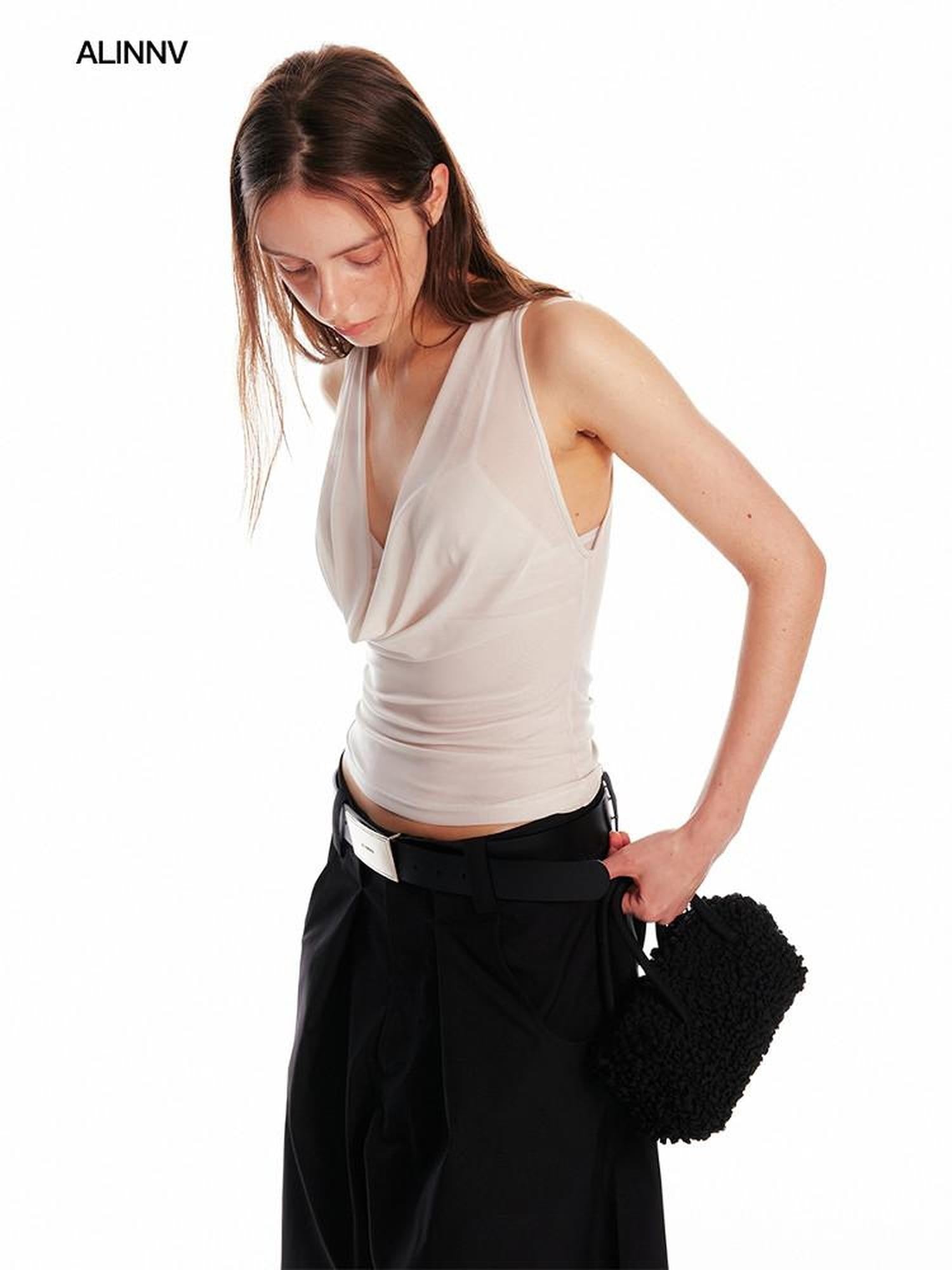 ALINNV Solid Asymmetrical Fitted Cowl Neck Women&