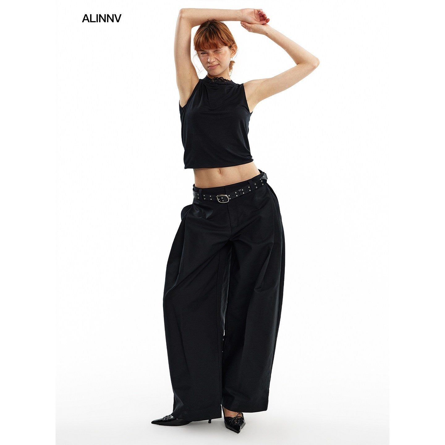 ALINNV_White_Pleated_High_Thread_Count_Curved_Hem_Women&
