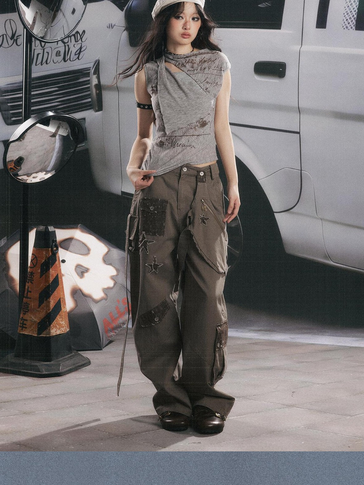 ALL iN plan Apricot Gray Asymmetrical Letter Print Slim Women&