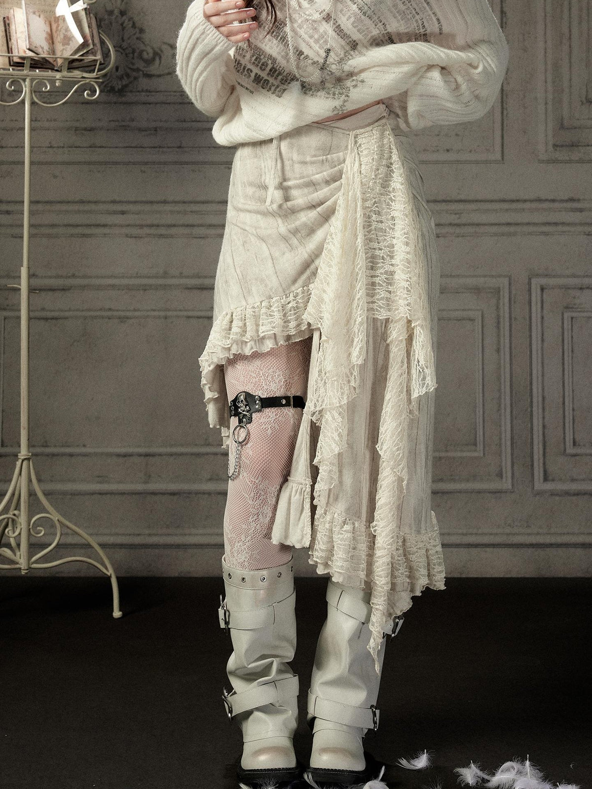 ALL iN plan Asymmetric Lace Spliced High Waist H Line Women&